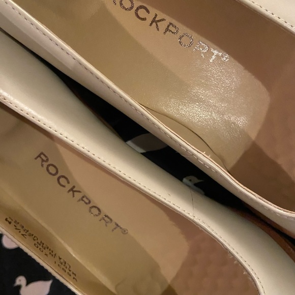 NEW in box - Rockport real leather Nude Cream Beige loafer - size 7.5 - Picture 6 of 9